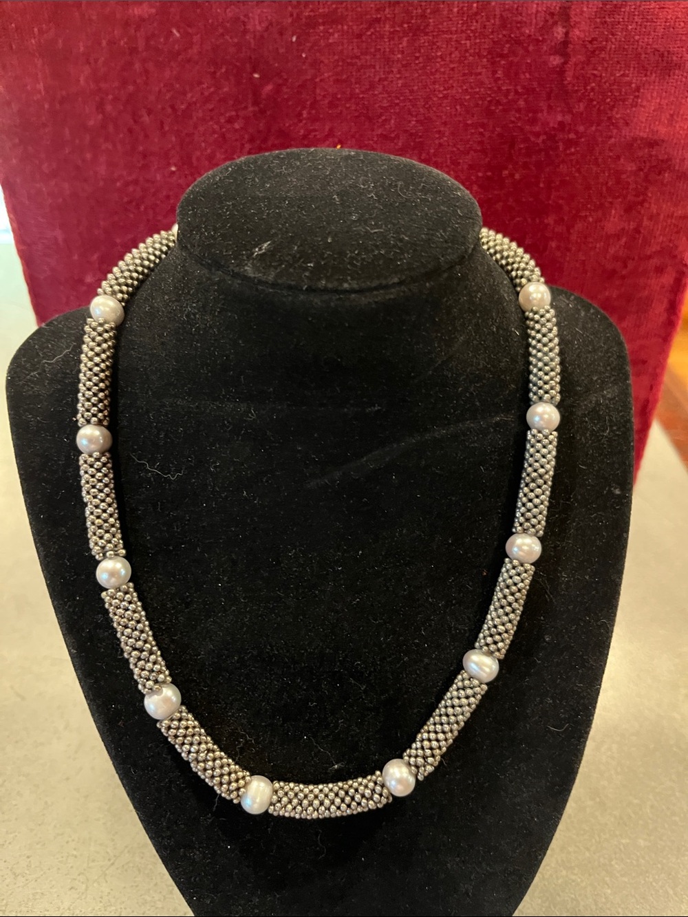 Silver Beaded Necklace with Pearl Accents - Timeless Elegance